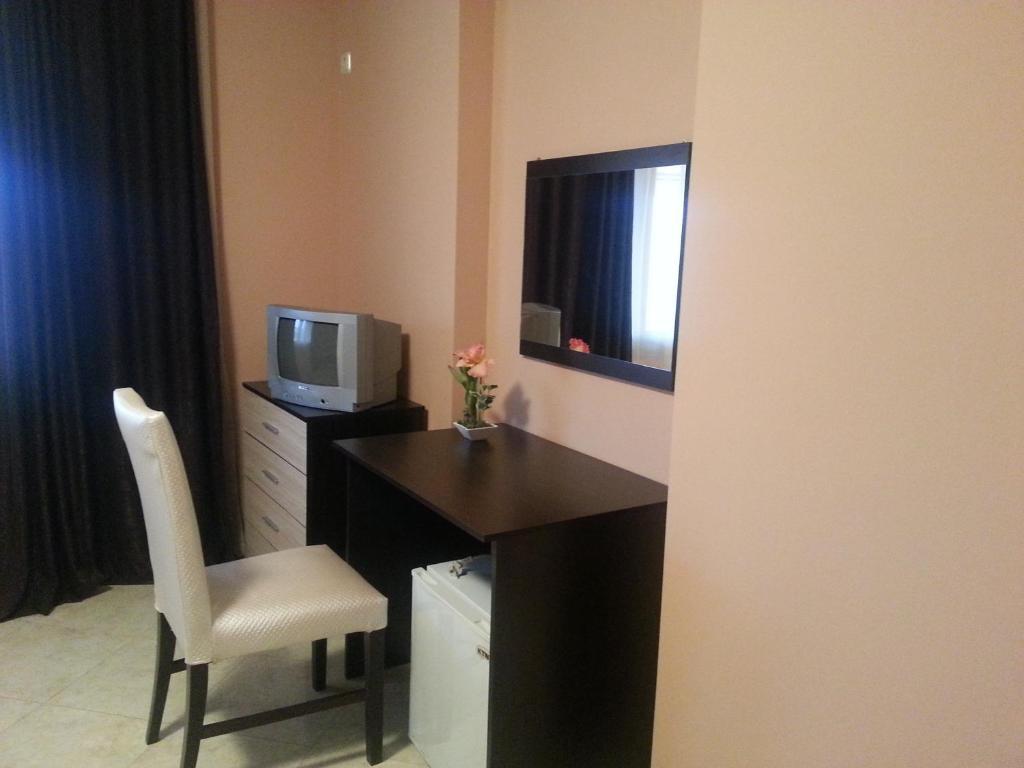 Hristovi Apartments & Studios Pomorie Ruang foto