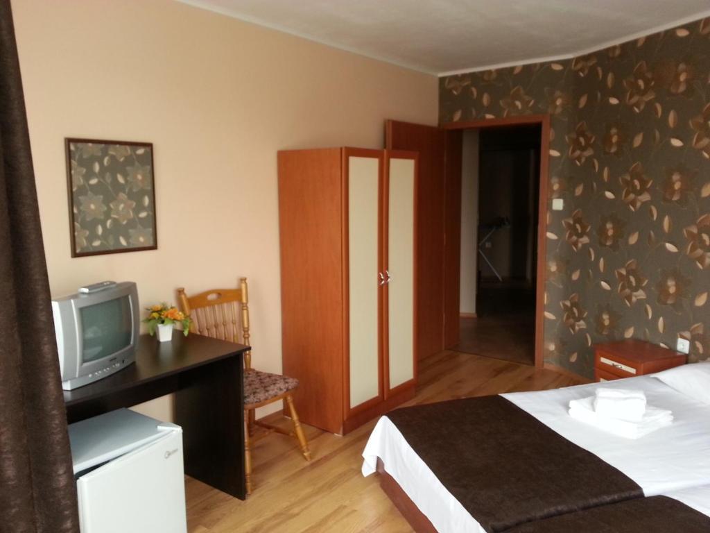 Hristovi Apartments & Studios Pomorie Ruang foto